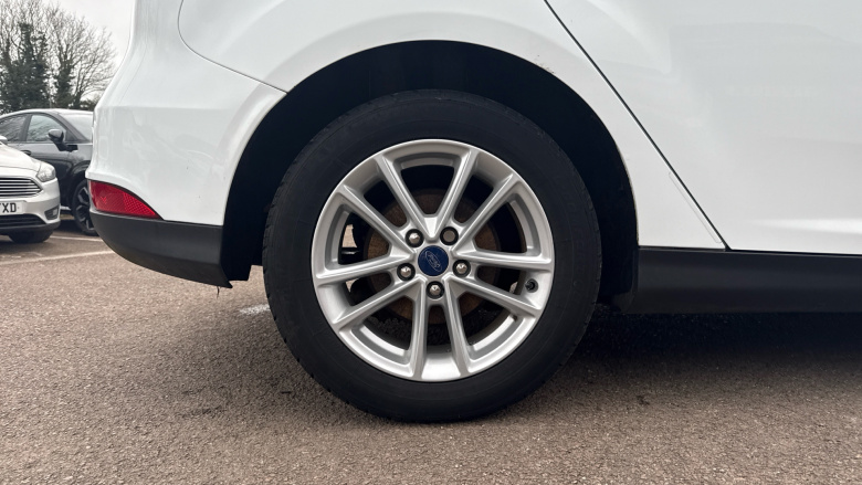 Ford Focus 1.0 EcoBoost 125 Zetec 5dr Auto Petrol Hatchback